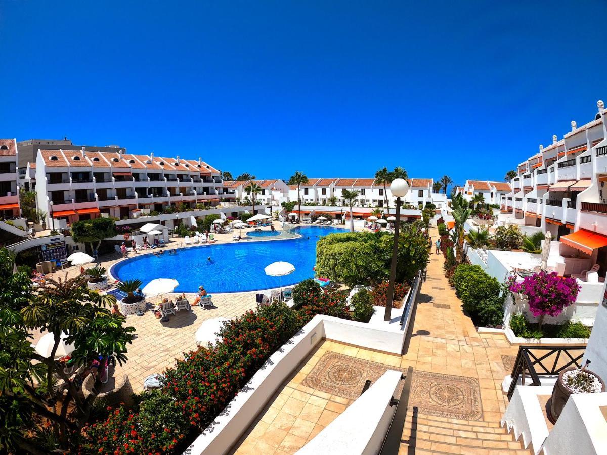 Parque Santiago I - 2 Bedroom - 1 Bathroom - Open Plan Living - Kitchen Area - Extra Large Balcony - First Floor Apartment Playa de las Americas  Bagian luar foto